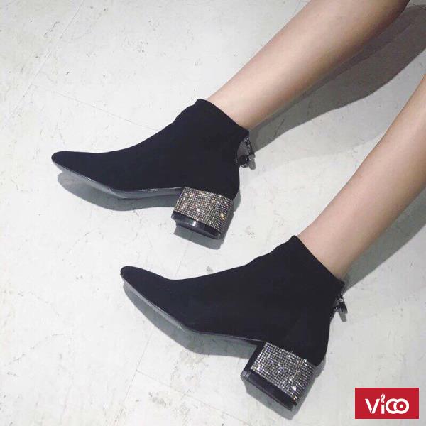 Bốt da lộn đế đính đá