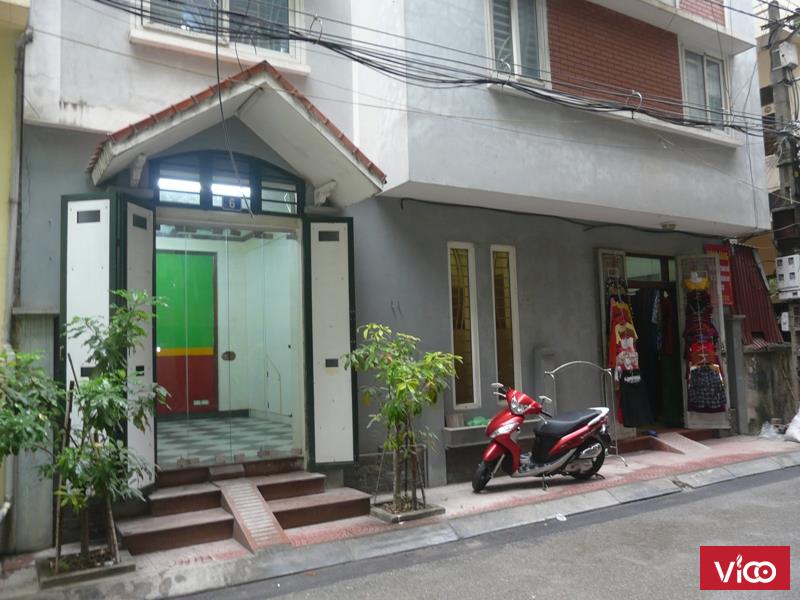 Cho thuê nhà tầng 1 làm văn phòng nhỏ hoặc cửa hàng.