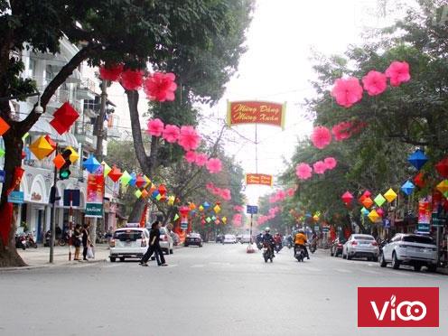 Cho Thuê Cửa Hàng Nhà Mặt Phố Bà Triệu , Giá Rẻ