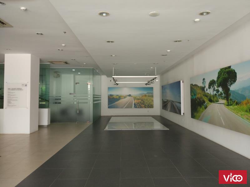 Cho thuê 600m2 sàn thương mại tầng 1 mặt đường Phạm Hùng làm showroom, ngân hàng, siêu thị