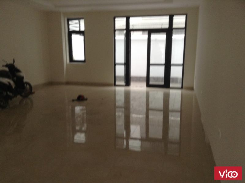 Cho thuê vinhomes gardenia mặt bằng tầng 1x111m2 thẳng chung cư giá 18tr/th