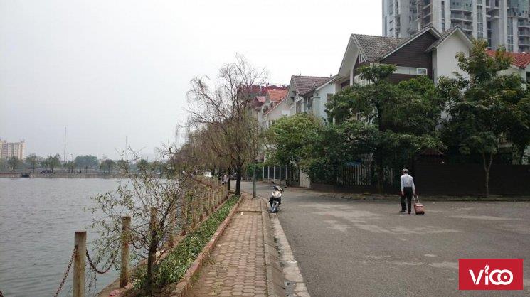 Cho thuê Biệt thự mặt Hồ văn Quán, Hà Nội 200m2 Mt12m giá 35 Triệu/ tháng