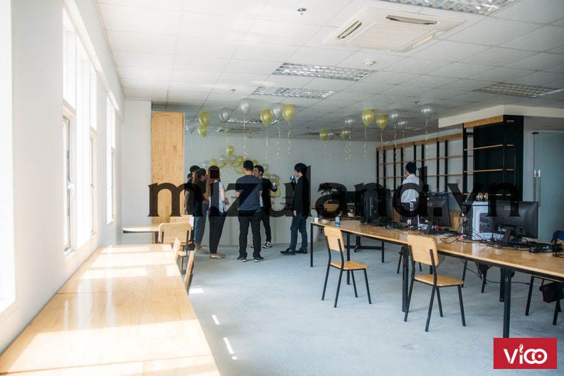 Cho thuê văn phòng tại tòa nhà Vĩnh Trung Plaza, diện tích linh hoạt. LH BĐS Mizuland 0942326060