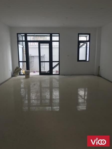 Cho thuê shophouse vinhomes gardenia Hàm Nghi 150m2x 5T bên trong thô giá 28tr