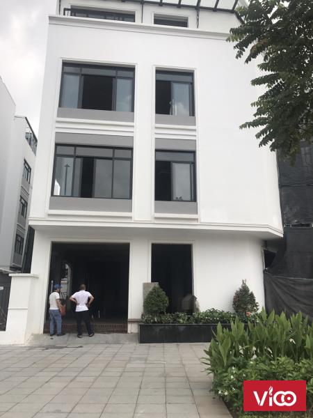 Cho thuê shophouse vinhomes Hàm Nghi 100m2X5T hoàn thiện nội thất đẹp giá 60tr/th