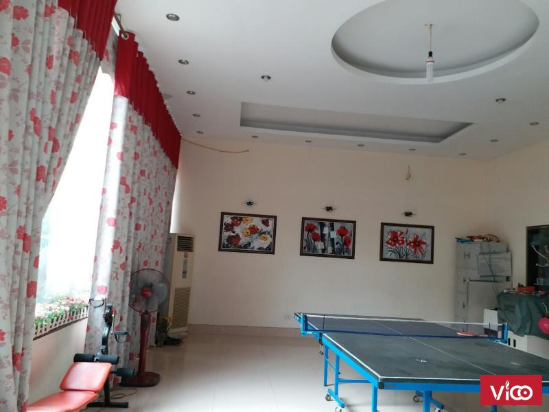 Cho thuê nhà mặt phố