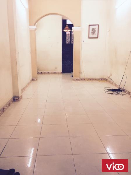 Cho thuê VĂN PHÒNG 50m2 ngõ 112 Tây Sơn, Đống Đa, có chỗ để xe riêng