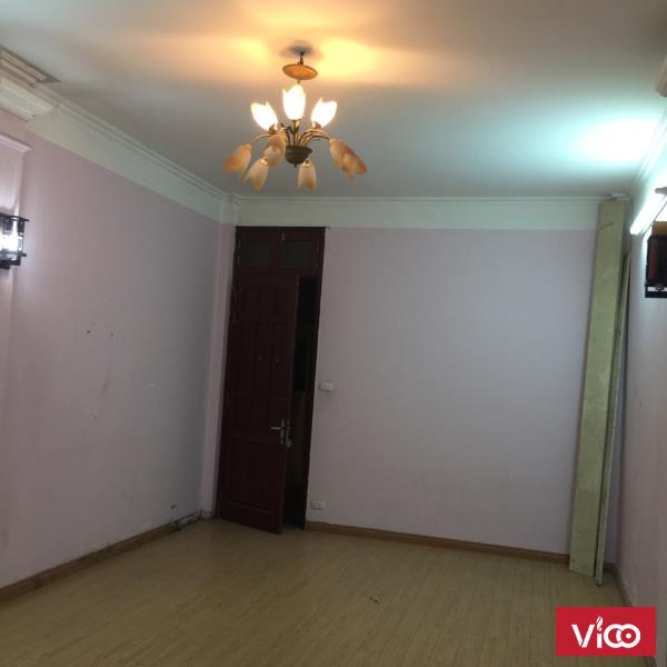 Cho thuê căn hộ khép kín tại số 80 Cửa Bắc gần ngã tư Quán Thánh Ba đình HN