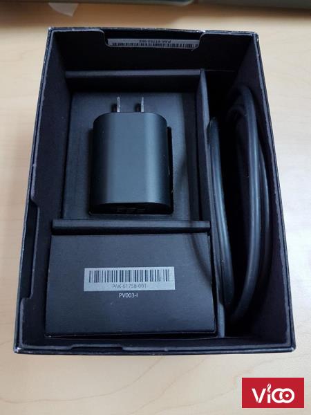 Bán Blackberry Passport silver full box như mới