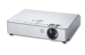 Cho thuê máy chiếu giá rẻ quận Thanh xuân