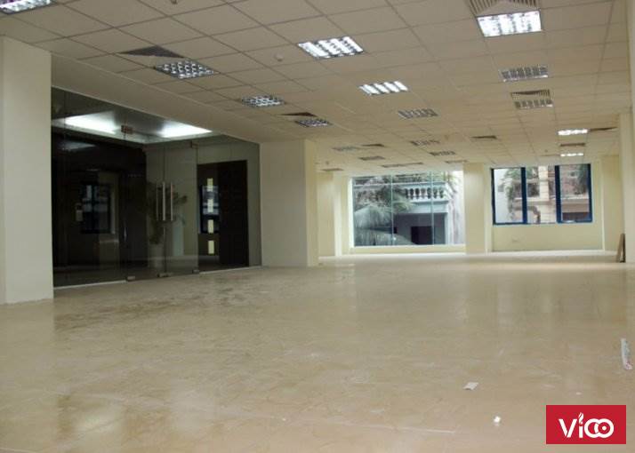Hot, Văn phòng phố Nguyễn Chí Thanh, DT 110m2 giá chỉ 13 triệu/tháng. Lh 0945.894.297