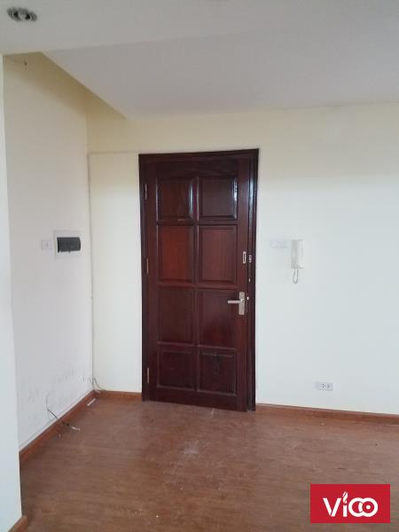 Cho thuê chung cư cao cấp Vimeco II, diện tích 145mv, tầng 9