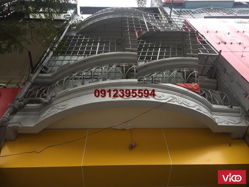 Nhà riêng phố giải phóng phương mai dt80m2x3t giá 40tr