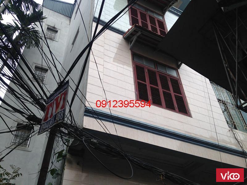 Cho thuê nhà riêng ngõ phố lãng yên nguyễn khoái dt56m2x4t 1 tum giá 11tr