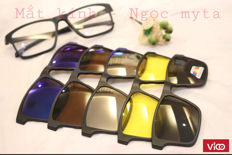 Mắt kính đa tròng 5 in 1 cho nam và nữ với 5 tròng kính. Người bị cận cũng dùng được nhé