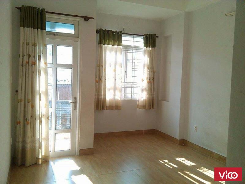 Phòng rộng đẹp, 61837 Cách Mạng Tháng 8 Đối diện CV Lê Thị Riêng