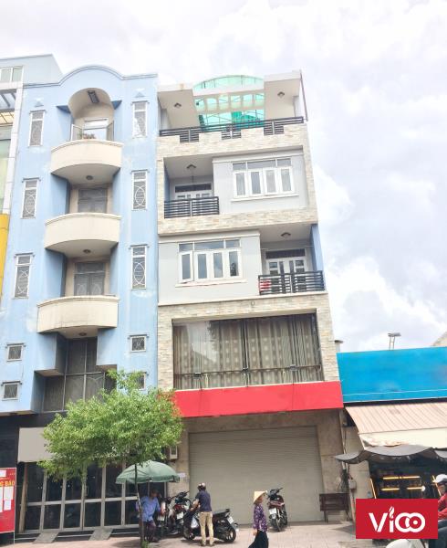 Cần cho thuê gấp nhà nguyên căn MT giá rẻ Tôn Đản, Quận 4 DT 7x17m. Giá 55 Triệu/Tháng