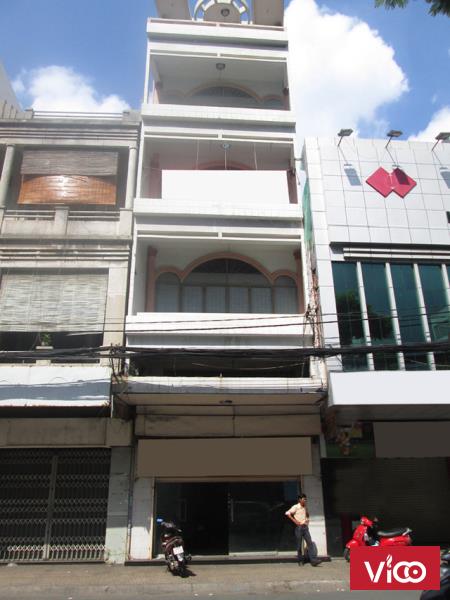 Nhà cho thuê MT gần góc ngã tư đường Hồng Bàng. Q5. DT 3.6x16m Giá 35 Triệu / Tháng