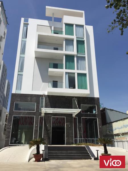 Cho thuê nhà mặt tiền đường địa thế mang nhiều tiềm năng kinh doanh nằm ngay trung tâm Quận 5. DTS