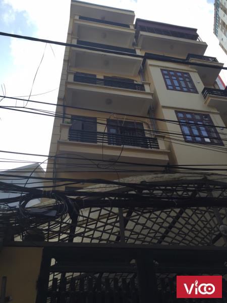 Nhà ở trong phố 34 cốm vòng 52 m2 x 5 tầng mới xây xong,
