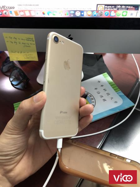 Bán iphone 7 32G mầu vàng