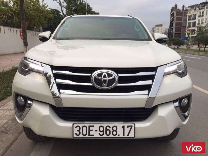 Cần bán Fortuner2.7V siêu lướt 12/2017 XE ĐẸP NHƯ MỚI