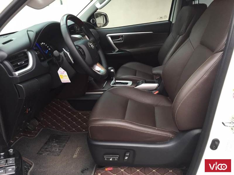 Cần bán Fortuner2.7V siêu lướt 12/2017 XE ĐẸP NHƯ MỚI