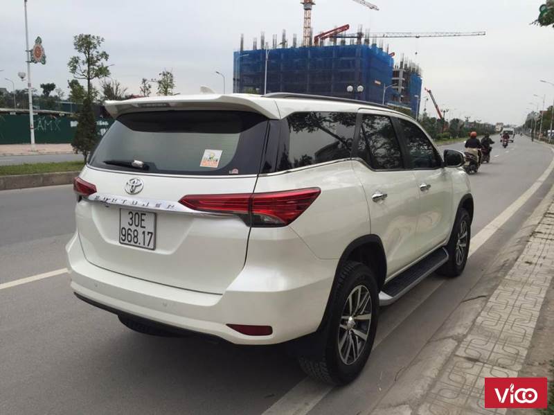 Cần bán Fortuner2.7V siêu lướt 12/2017 XE ĐẸP NHƯ MỚI