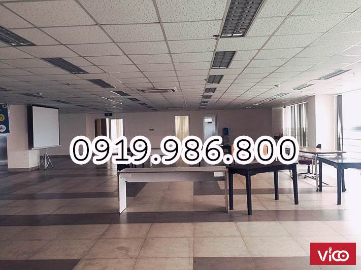 Cho thuê 450m2 mặt sàn văn phòng đường 2/9 giá cực tốt. Lh Bđs Mizuland 0918.949.724