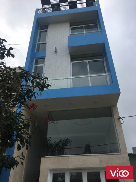 Cho thuê nhà nguyên căn 4 tầng đường mỹ Khê gần võ văn kiệt Đà Nẵng