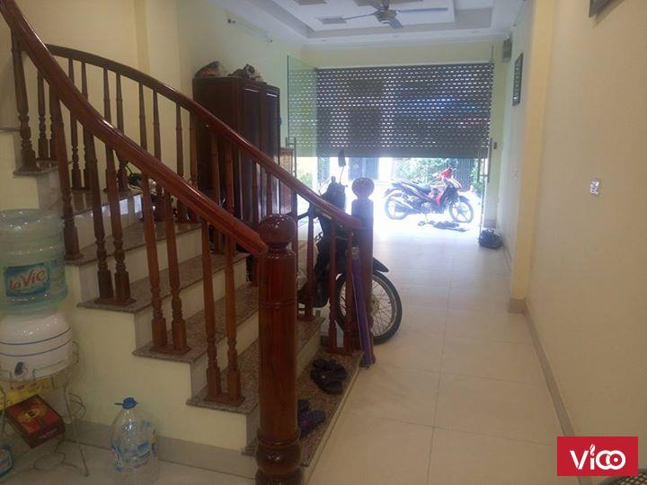 Cho thuê nhà 50m2 4 tầng mới phố phan đình giót, giải phóng