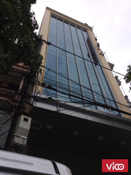 Nhà phố khu hoàng cầu 150m2 xây 9 tầng vị trí đẹp và đắc địa mặt tiền 12,5m.