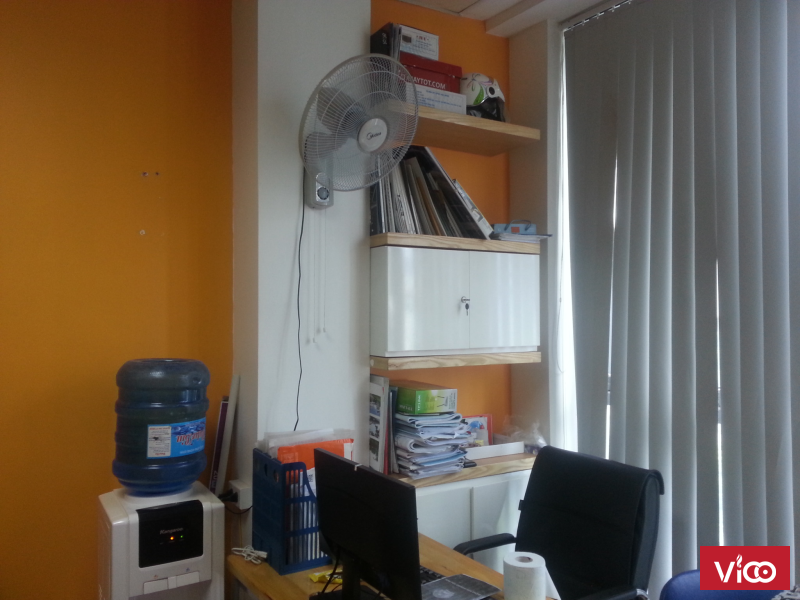 Cho thuê văn phòng tầng 3 ,oto đõ cửa, ở Trần Thái Tông giá 4.5tr