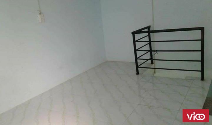 Nhà mới , giá 4tr ,2pn ,1 lửng , hẻm 4m