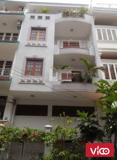 Nhà phân lô ngõ 61 Phạm Tuấn Tài, 55m2 xây 5Tầng, đường 8m , hè 2m