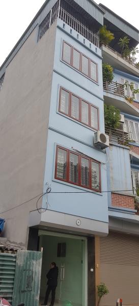 Cho thuê nhà nguyên căn mặt đường dt 25m2 x 4 tầng, Tân Lập, Quỳnh Lôi, HBT