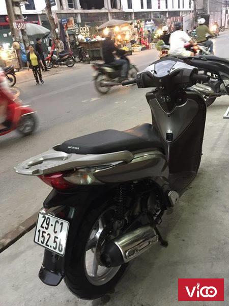 Honda SH 150 màu sâm panh hàng nhập khẩu đăng kí 2012