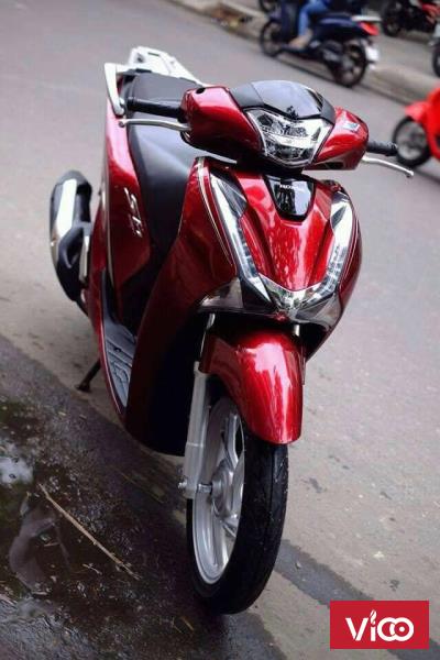 SH 2017 Đỏ Mận Chín. Xe mà mọi người thường mơ ước hàng đêm. Chính Chủ Công Tử Bột Sử Dụng tại HN