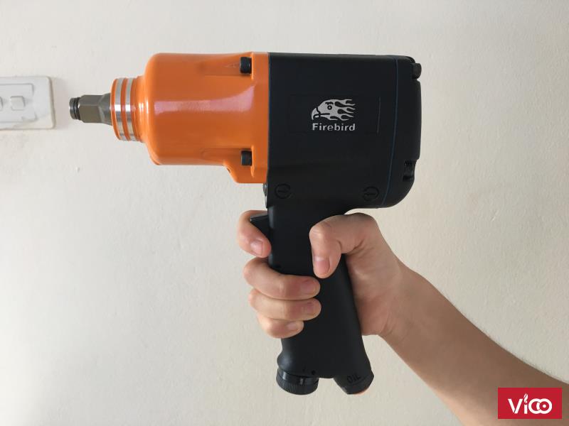 Súng xiết bu lông bằng hơi giá rẻ tại Hà Nội