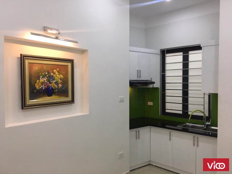 Bán nhà kim mã gần khu núi trúc,giang văn minh.3 tầng rất mới,giá hơn 2 tỷ.