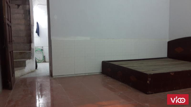 Cho thuê nhà cấp 4 chính chủ 40m2 đủ đồ, số 62 ngõ 68 Hoàng Mai