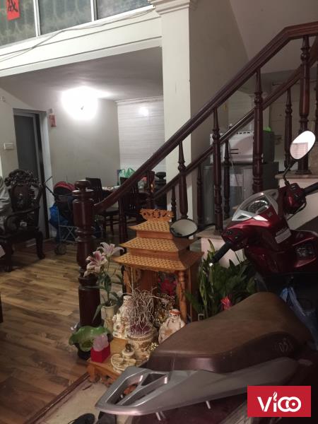 Cho thuê nhà riêng ở ngõ 251 kim mã 31m2 x 3 tầng để ở