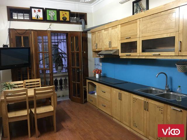 Cho thuê nhà 4 tầng ngõ 293 Tam Trinh ngõ rộng 4m gần chợ