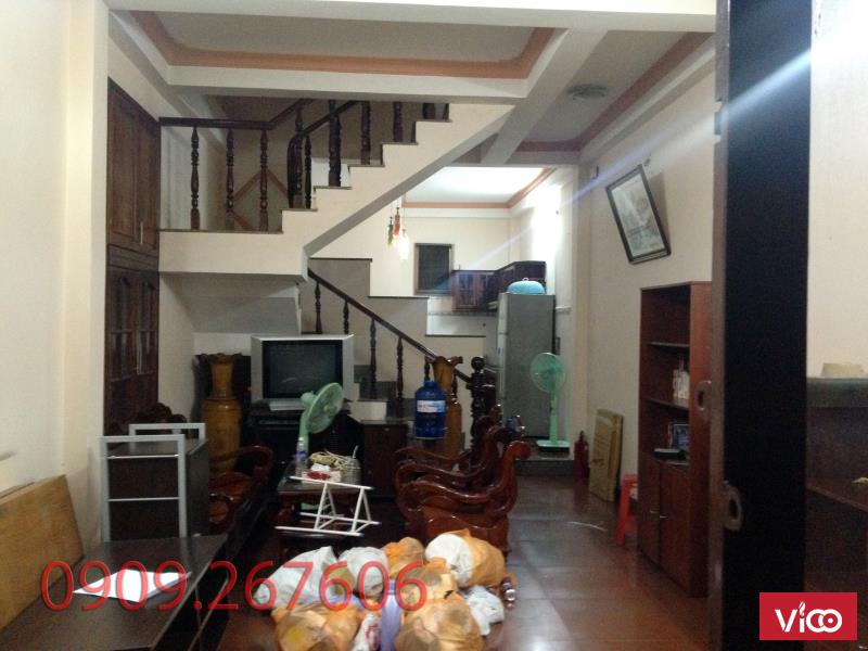 Cho thuê nhà 5 phòng tiện nghi đường Giải Phóng. P4, Tân Bình