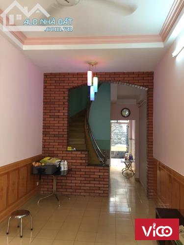 Cho thuê nhà đường Điện Biên Phủ,Q10,Gần chợ vườn chuối,chợ bàn cờ và BV Bình Dân Giá 16tr