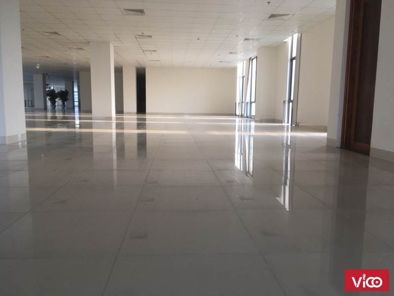 Cho thuê VP tại tòa nhà khu vực gần đường Nguyễn Văn Linh. Lh Bđs Mizuland 0919.986.800