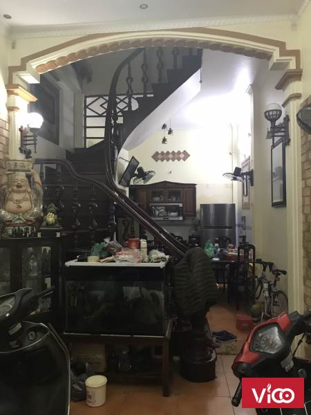 TRUNG TÂM THƯƠNG MẠI NHÀ ĐẸP LONG LANH GIAO THÔNG THUẬN LỢI GIÁ CHỈ 4,5 TỶ