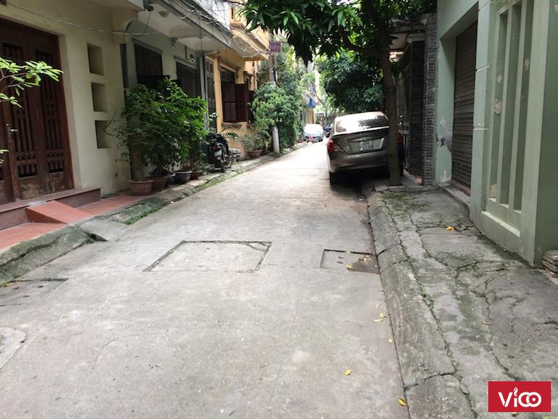 Cho thuê nhà riêng 4 tầng khu phân lô phố Lạc Trung MS89