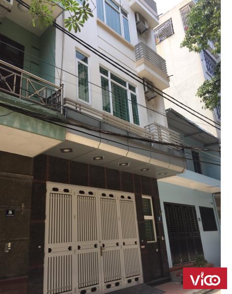 Cho thuê nhà riêng 50m2 x 4,5 tầng ở ngõ 68 xuân thủy mới xây