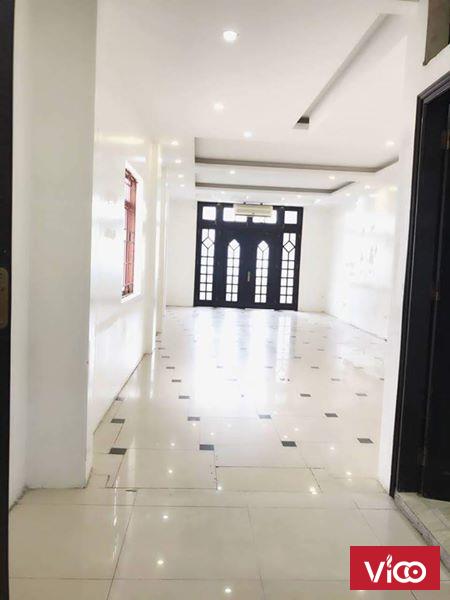 Cho thuê văn phòng tòa nhà mặt phố Hai Bà Trưng DT 507080100120m2